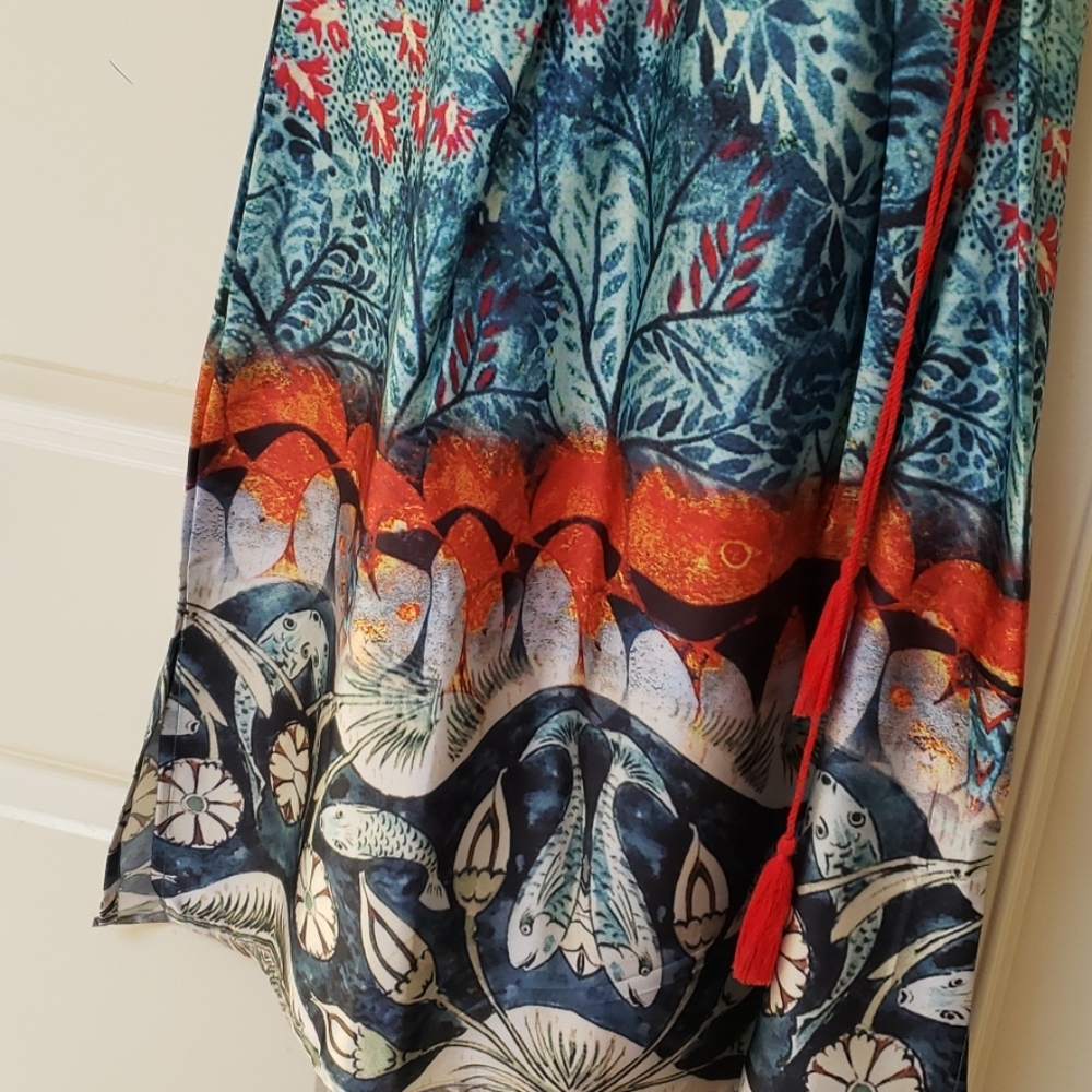 Dress - Picture 3 of 5